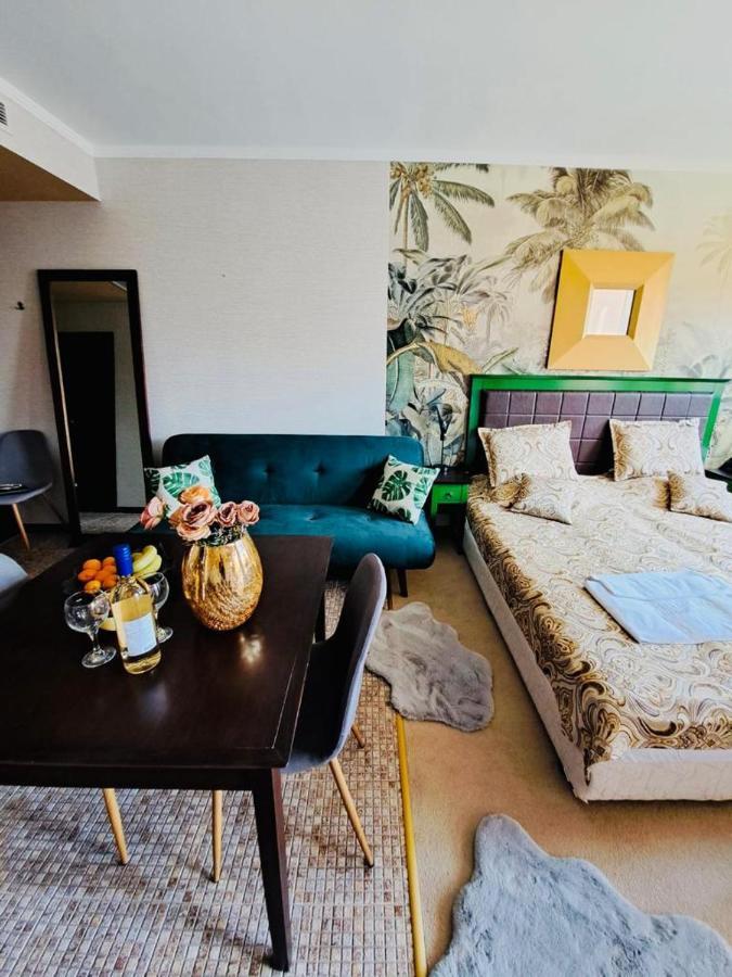 Private Apartament Vip In Royal Beach Sunny Beach Eksteriør billede